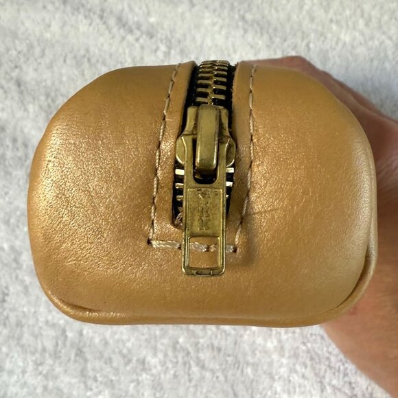 Portland Leather Goods Champagne Ballpark Pouch - Brand New - Picture 7 of 8